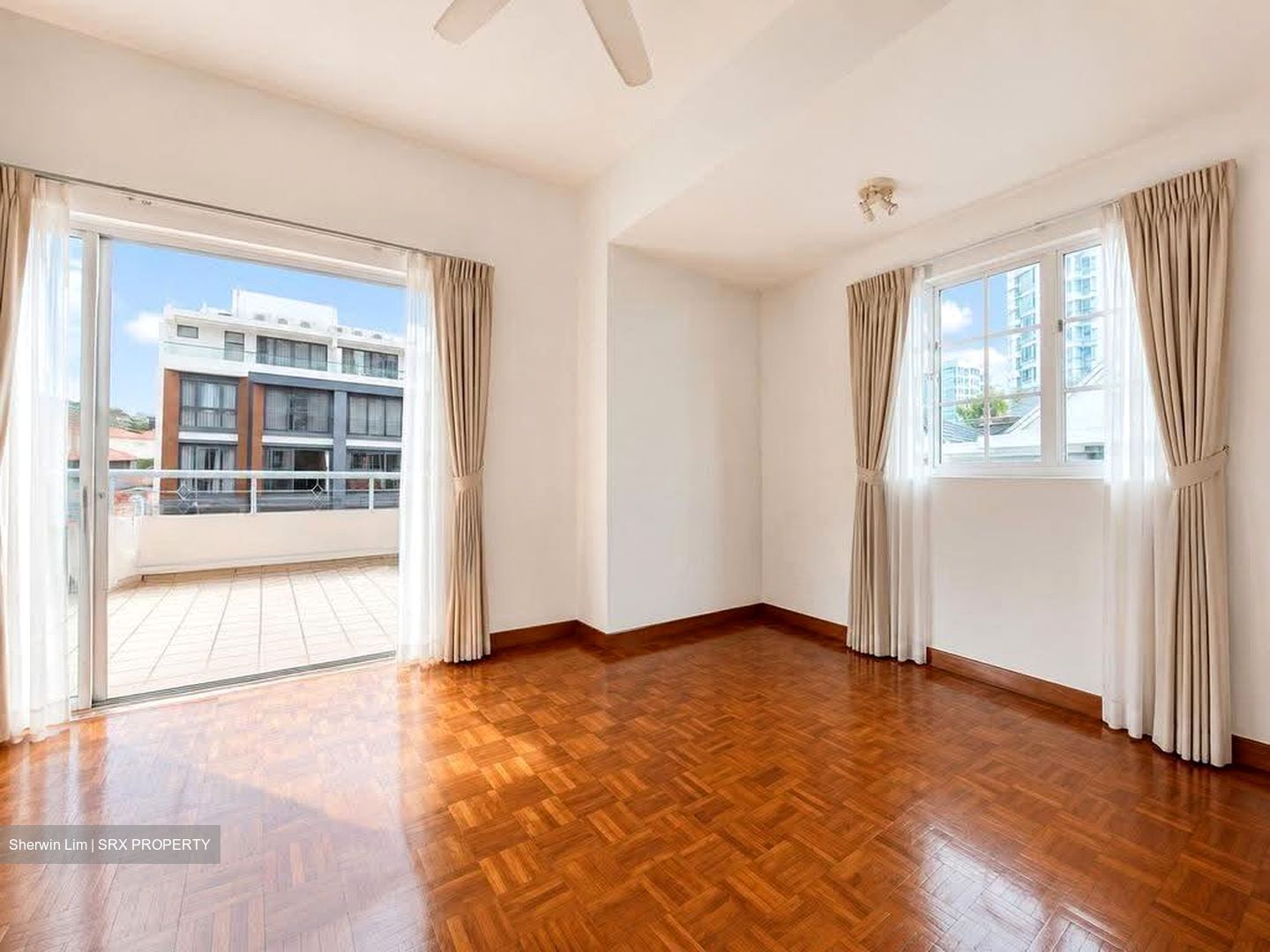 Lowland Road (D19), Terrace #613500811
